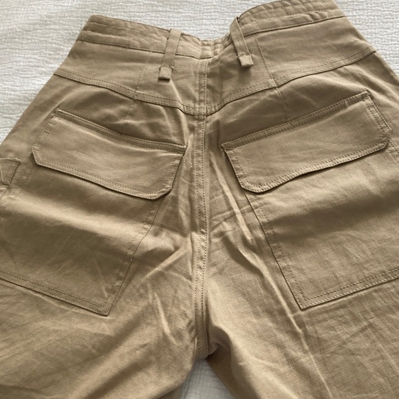 Women - Picture 3 of 5